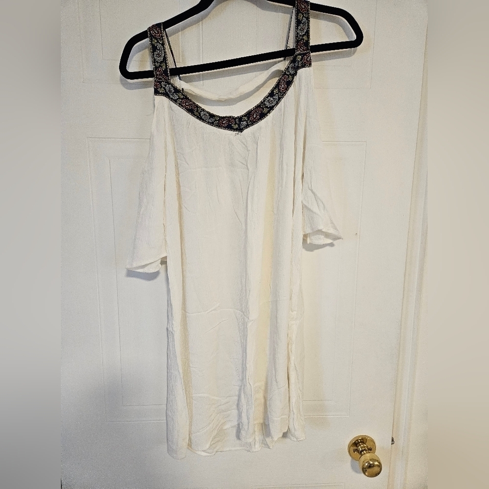 Womens Large white dress cold shoulder short sleeve flowy Short Sleeve